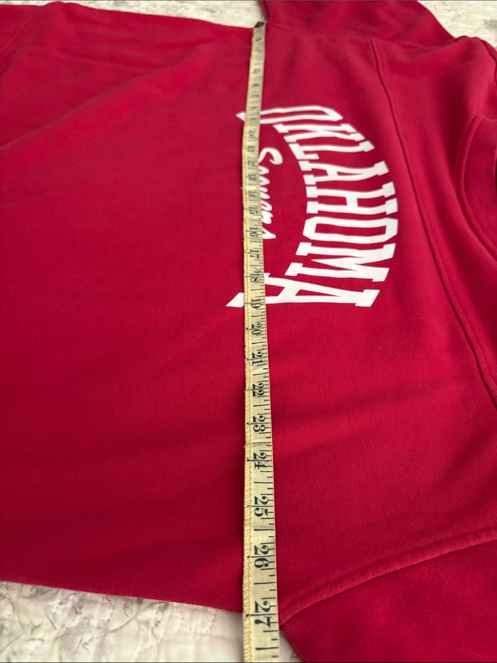 University of Oklahoma Sooners Red Crewneck Sweatshirt - Picture 4 of 10